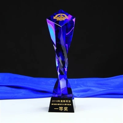 Uus trend Crystal Award kohandamine
