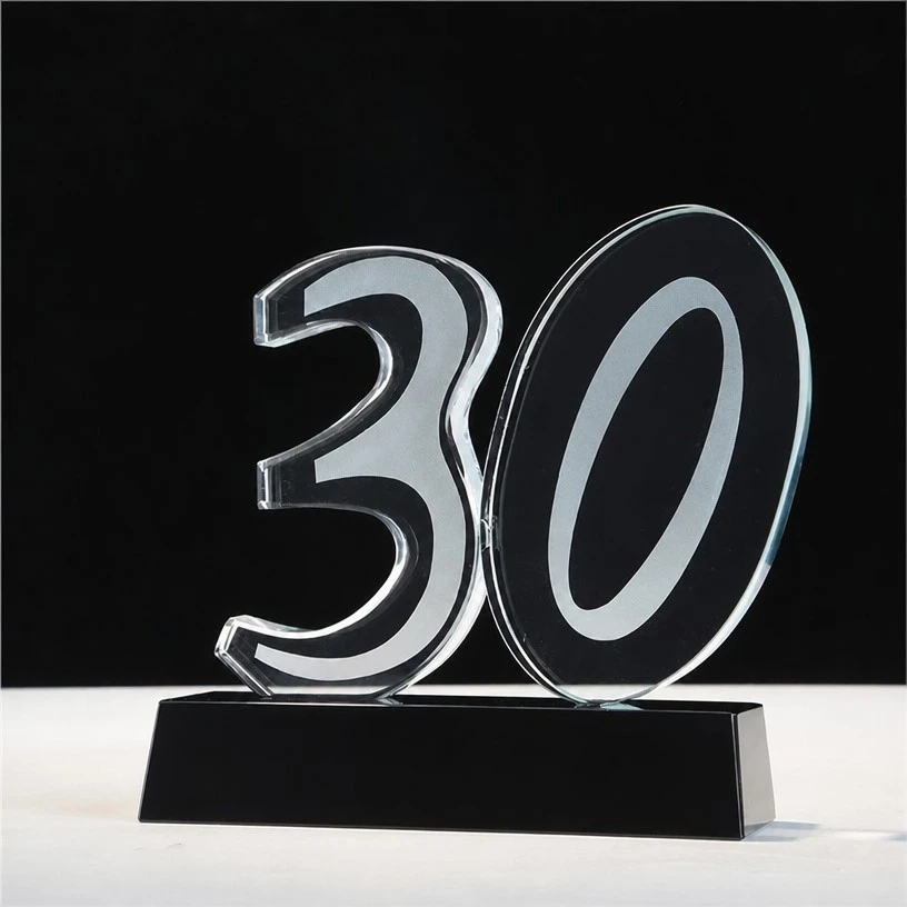 award_30_remove_text